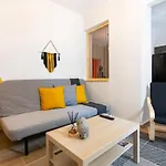 F & B Collection - For 6 Apartman *