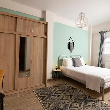 Apartment F & B Collection - For 6 *